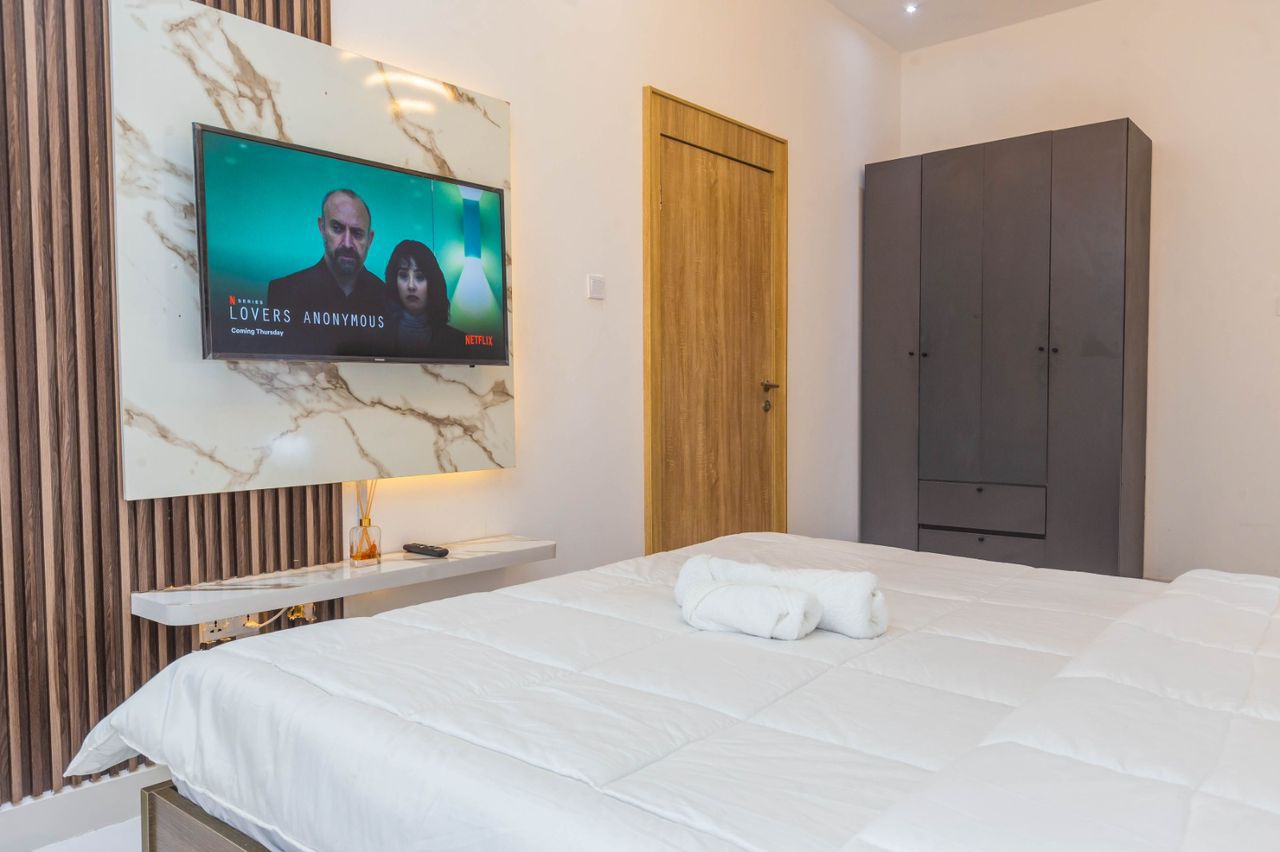 Cozy 1 Bedroom Apartment 